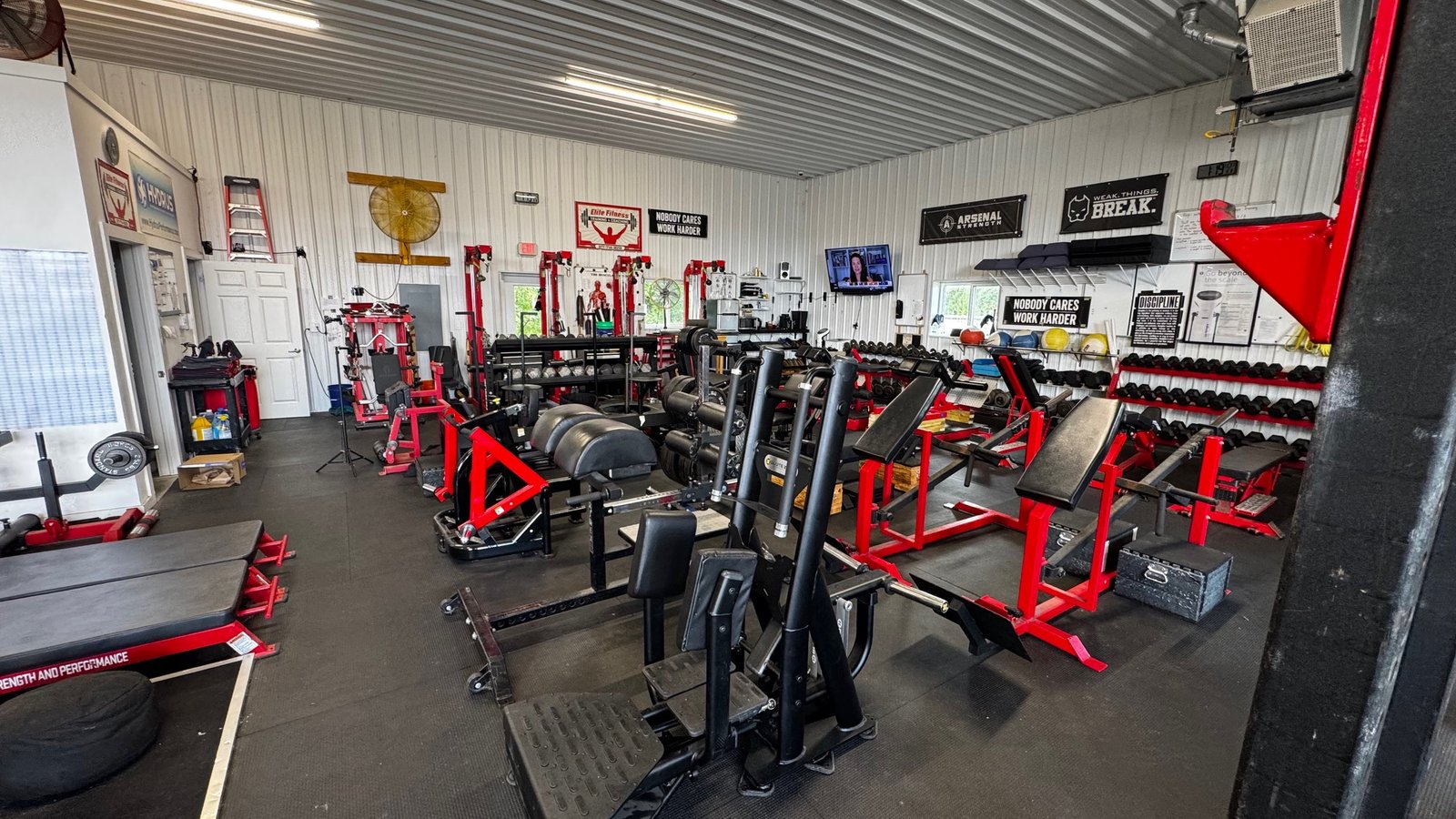 How Champaign Athletes Can Train Like Professionals — Without a Professional Budget